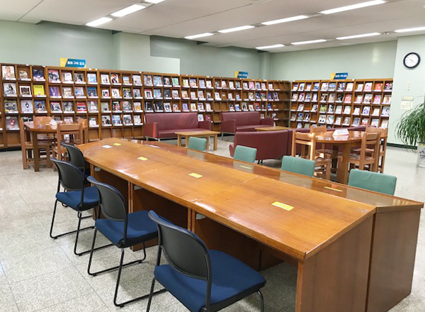 연속간행물실 전경사진