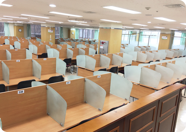 제2열람실 전경사진