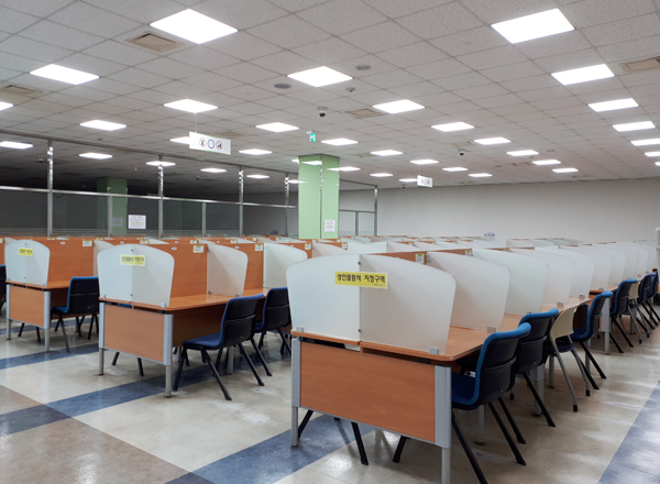 일반열람실 전경사진